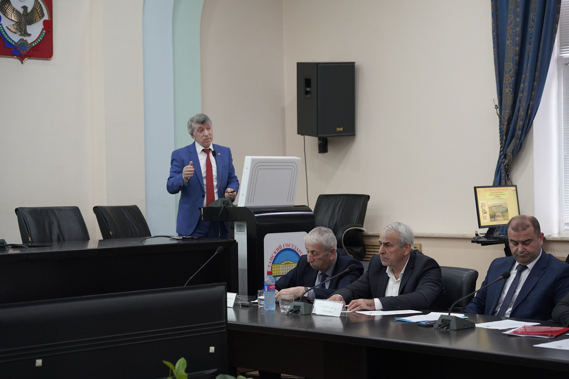 Дагестан как пространство согласия: единство народов обсудили на заседании Конгресса интеллигенции